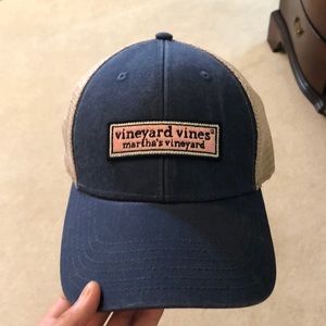 Vineyard Vines hat